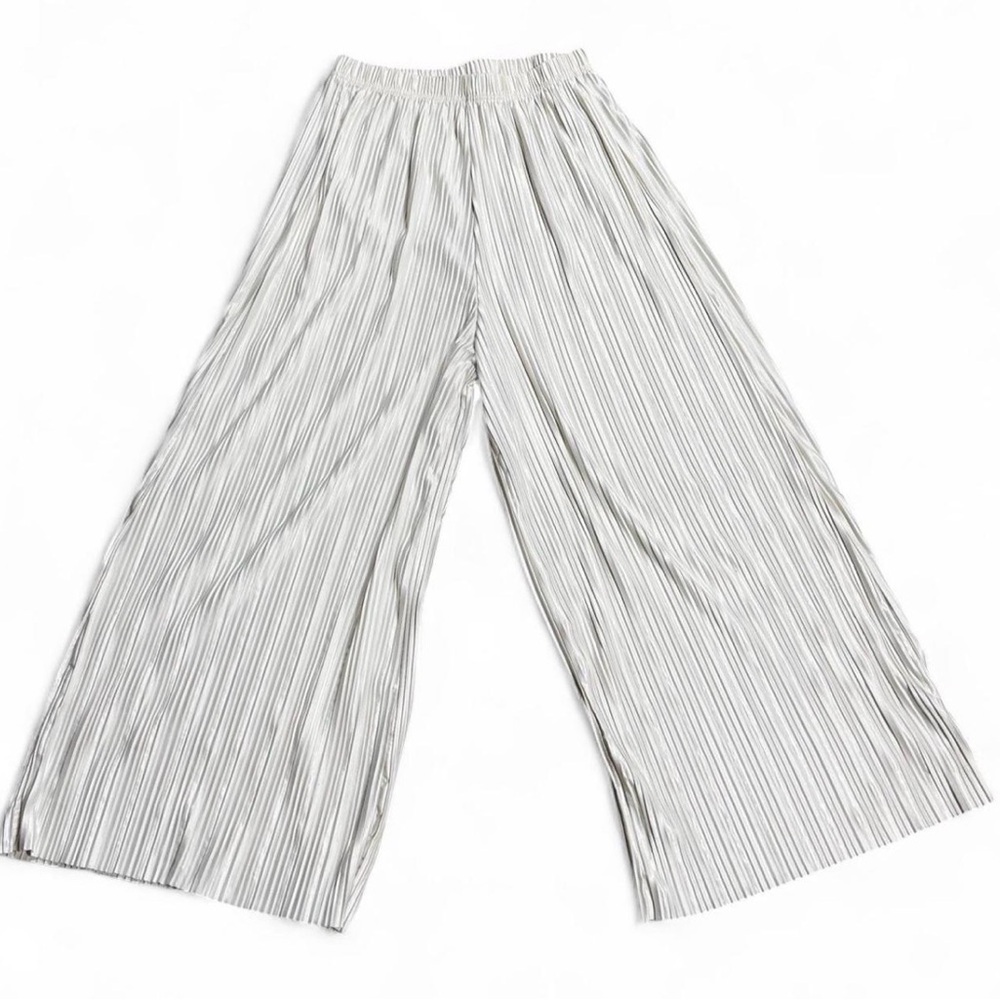 Elegant Cream Wide-Leg Pants. Stretch Waist. Small to Maternity.